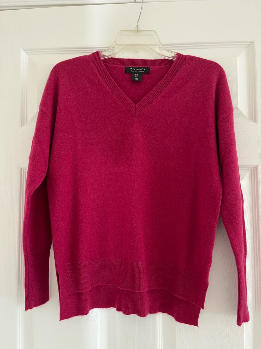 Tahari CASHMERE Bright Fuchsia V-Neck Sweater